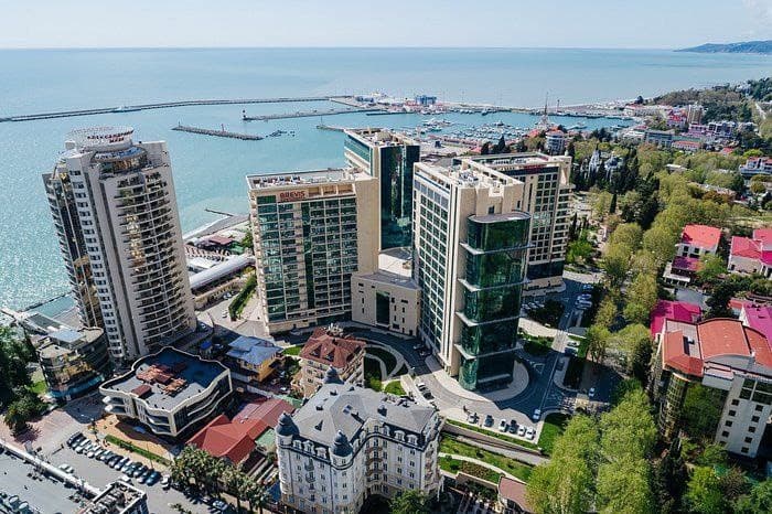 АК Brevis (Бревис) — жилой комплекс в Центральный район, Сочи — фото 1