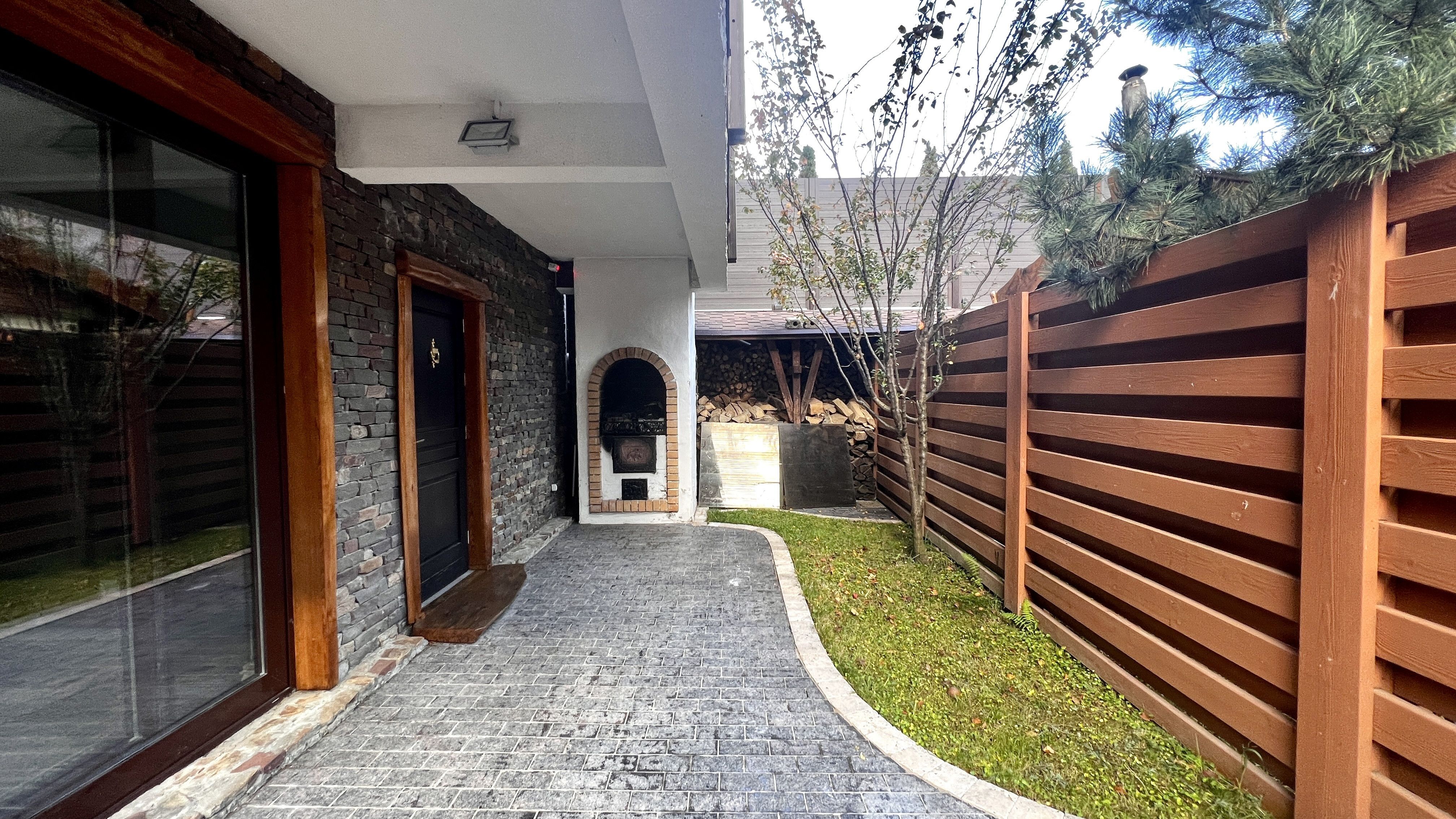 КП Villa Les Amis ( Вилла Семья) — коттеджный посёлок в Красная Поляна, Сочи — фото 6
