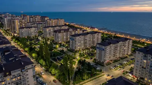 Курортный городок в Адлере в 2026: обзор, цены и стоит ли покупать