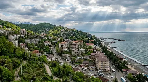 Село Весёлое в Сочи в 2026: обзор, цены и стоит ли покупать